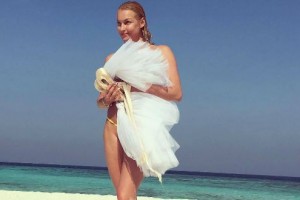 Фото Анастасии Волочковой на фоне унитаза взорвало Сеть