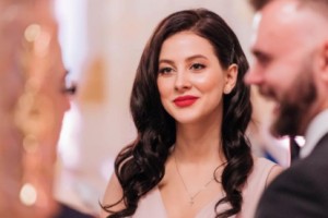 СОЛИСТКА ГРУППЫ ВИА ГРА ВЫХОДИТ ЗАМУЖ
