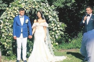 Солистка группы «ВИА Гра» Анастасия Кожевникова вышла замуж