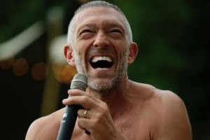 51-летний Венсан Кассель устроил для молодой жены романтический сюрприз