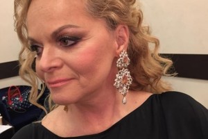 ЛАРИСА ДОЛИНА ОТОМСТИЛА БЫВШЕМУ МУЖУ