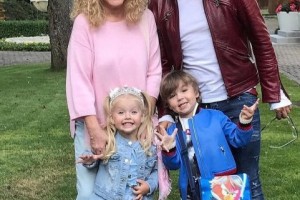 «Алкоголь и азартные игры»: Фанаты узнали о причинах разлада в семье Галкина и Пугачевой
