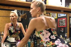 «Одно отличие»: Лена Летучая сделала еще одно тату на отдыхе в Бразилии