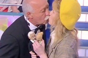 Монеточка нашла на «Поле чудес» мультиварку и поцелуй Якубовича