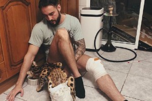 Популярный российский блогер попал в аварию на мотоцикле