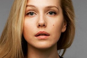 Актриса Карина Андоленко рассказала о проклятии цыганки