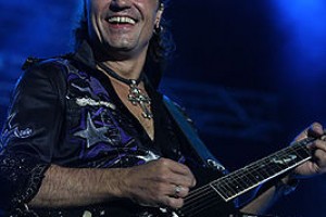 25 октября 1955 года родился гитарист группы Scorpions - Маттиас Ябс.........!!!!!!!!!!!!!!!!!!!!!!!!!!!!!!!!!!!!!!