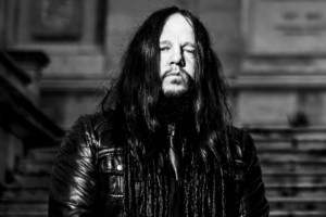 Экс-барабанщик SLIPKNOT работает над первой книгой..............!!!!!!!!!!!!!!!!!!!!!!!!!!!!!!!!!!!!!!!!