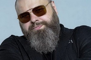 Максим Фадеев вернется на сцену после 25-летнего перерыва в шлеме