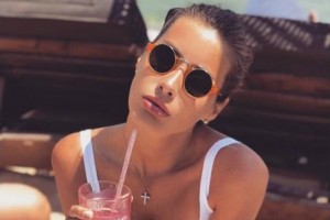 Солистка "А-студио" Кети Топурия показала поклонникам своё лицо без макияжа