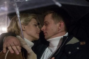Полина Максимова и Роман Курцын обнажились в комедии «Семь ужинов»