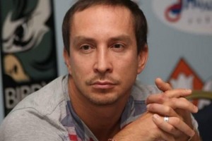 Певец Данко отказался помогать больной дочери