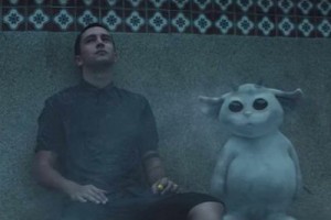 Twenty One Pilots подружились с инопланетянином с помощью хлорки