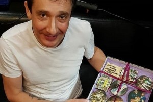 Лидер группы «Браво» показал роскошный дом в Подмосковье