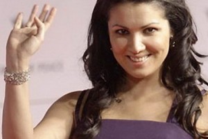 Анна Нетребко подписала контракт с Большим театром