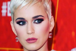 Кэти Перри рассказала, почему не выступает под настоящим именем