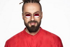 Burito спел «О тебе» в городе будущего