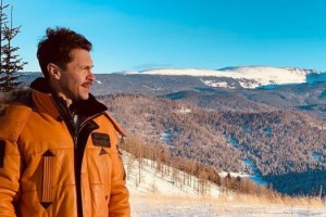Павел Деревянко решил построить дом на Алтае