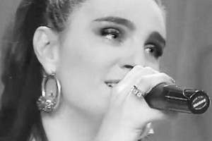 Елена Ваенга отменила концерты из-за болезни