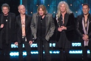 DEF LEPPARD введены в Зал славы рок-н-ролла!!!!!!!!!!!!!!!!!!!!!!!!!!