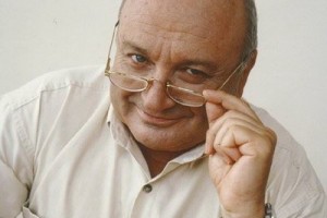 Михаил Жванецкий сломал руку и отменил концерт
