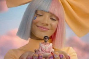 Мэдди Зиглер получила роль в клипе LSD и у Стивена Спилберга