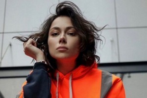 На Настасью Самбурскую напал неадекватный фанат