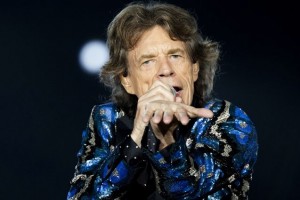 Мик Джаггер показал зажигательный танец после операции на сердце