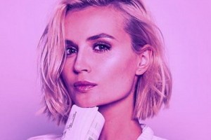 Семилетняя Полина Гагарина не любила улыбаться