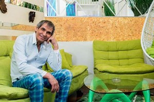 Бари Алибасов почти оглох