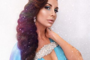 Анна Грачевская показала готовность к лету топлесс