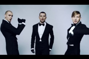 Украинские Kazaky вернулись с новым клипом, эстетикой и солистами