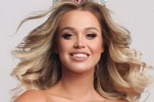 Анна Седокова и Ирина Дубцова придут болеть за новую «Красу России»