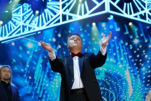 На «Славянском базаре» соединили классику и рок: Тернер, Чо, Дежнева, Сафина в миксе