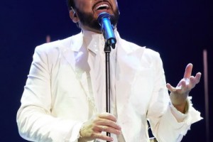 Стас Михайлов развел тучи руками на «Славянском базаре»