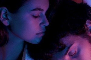 Кайя Гербер дебютировала в музыкальном клипе