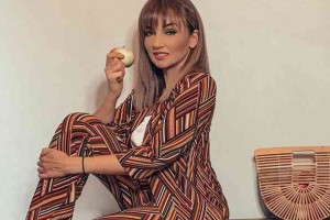 Анфиса Чехова рассказала, чем испугала домогавшегося ее пожилого артиста