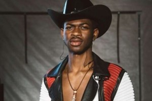 Песня «Old Town Road» рэпера Lil Nas X побила рекорд «Despacito», продержавшись в топе 17 недель