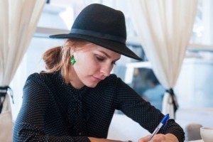 Мэрилин Керро больше не будет работать ведьмой