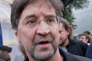 Юрий Шевчук не сможет приехать на юбилей «Китайского летчика» из-за смерти матери