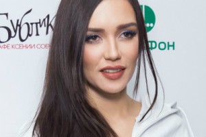 Molly рассказала про опалившую ее любовь в новом сингле