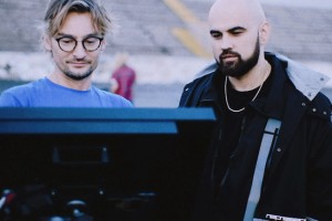 Artik & Asti попали в автокатастрофу из-за больной любви