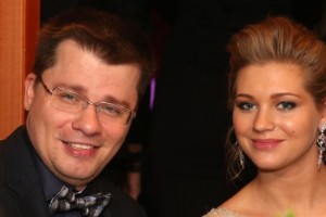 Асмус подогрела слухи о расставании с Харламовым