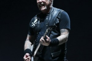 Джеймс Хэтфилд вместо тура Metallica отправился в рехаб