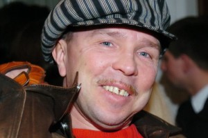 Гарик Сукачев расскажет о жизни в СССР на телеканале «Звезда