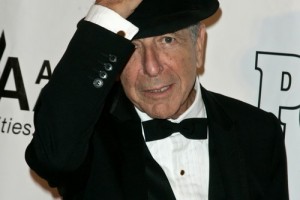 Леонард Коэн перевоплотился в молодого монаха в клипе «Happens to the Heart»