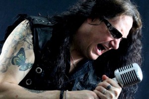 Экс-вокалист METAL CHURCH присоединился к ONE MACHINE!