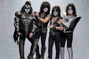 KISS сыграют концерт для больших белых акул без Пола Стэнли!!!!!!!!!!!!!!!