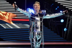 На «Золотом граммофоне» Николай Басков примерил скафандр