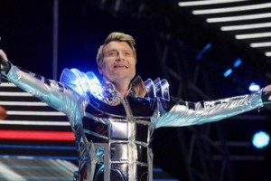 На «Золотом граммофоне» Николай Басков примерил скафандр